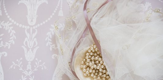 כיצד לבחור פנינים?